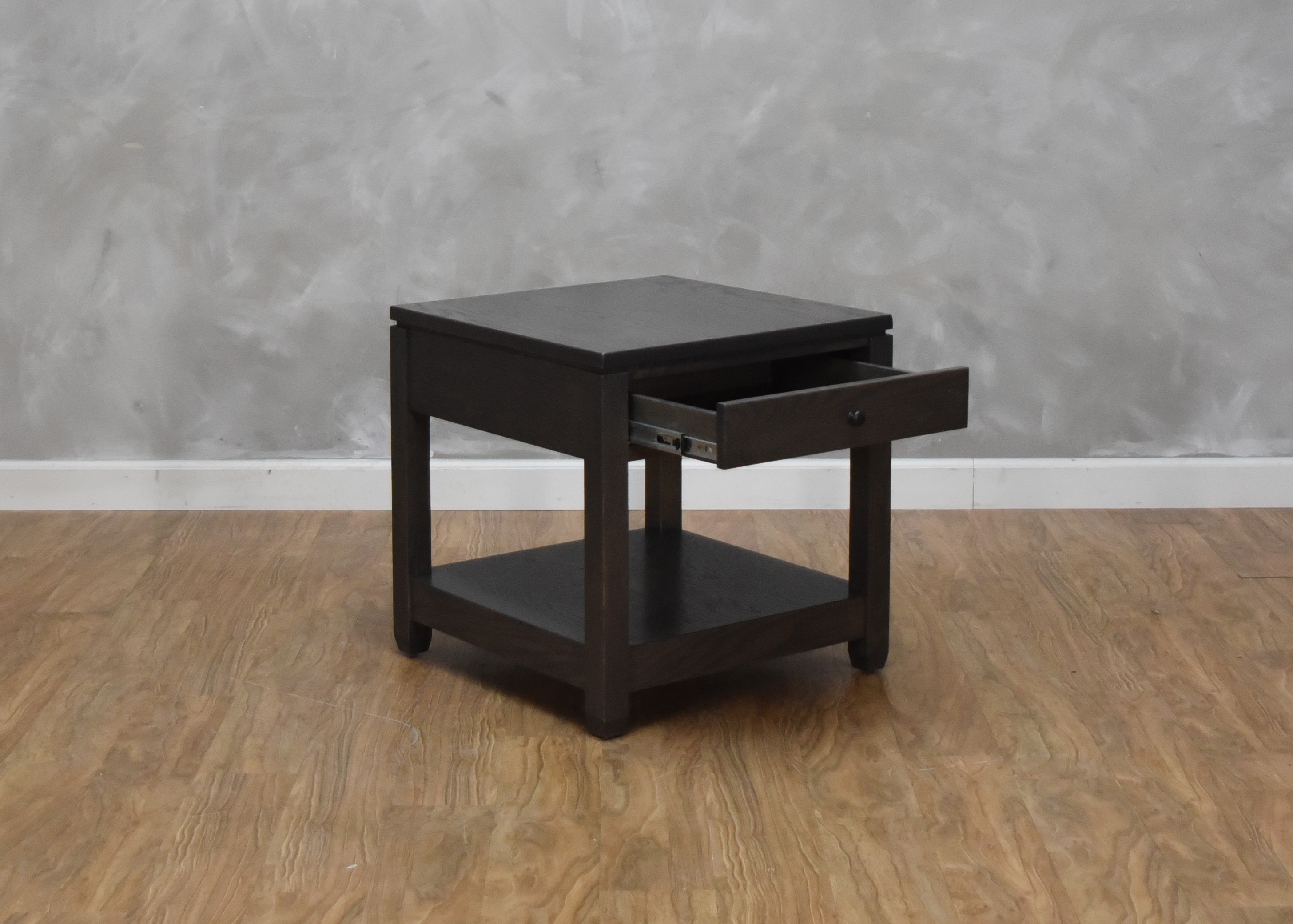 Hopewood Living Room Antigo 24" End Table With Drawer 2691 Kittle's